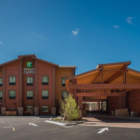 Holiday Inn Express Redwood National Park By Ihg Klamath Exterior foto