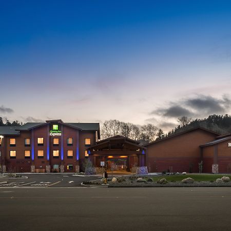 Holiday Inn Express Redwood National Park By Ihg Klamath Exterior foto