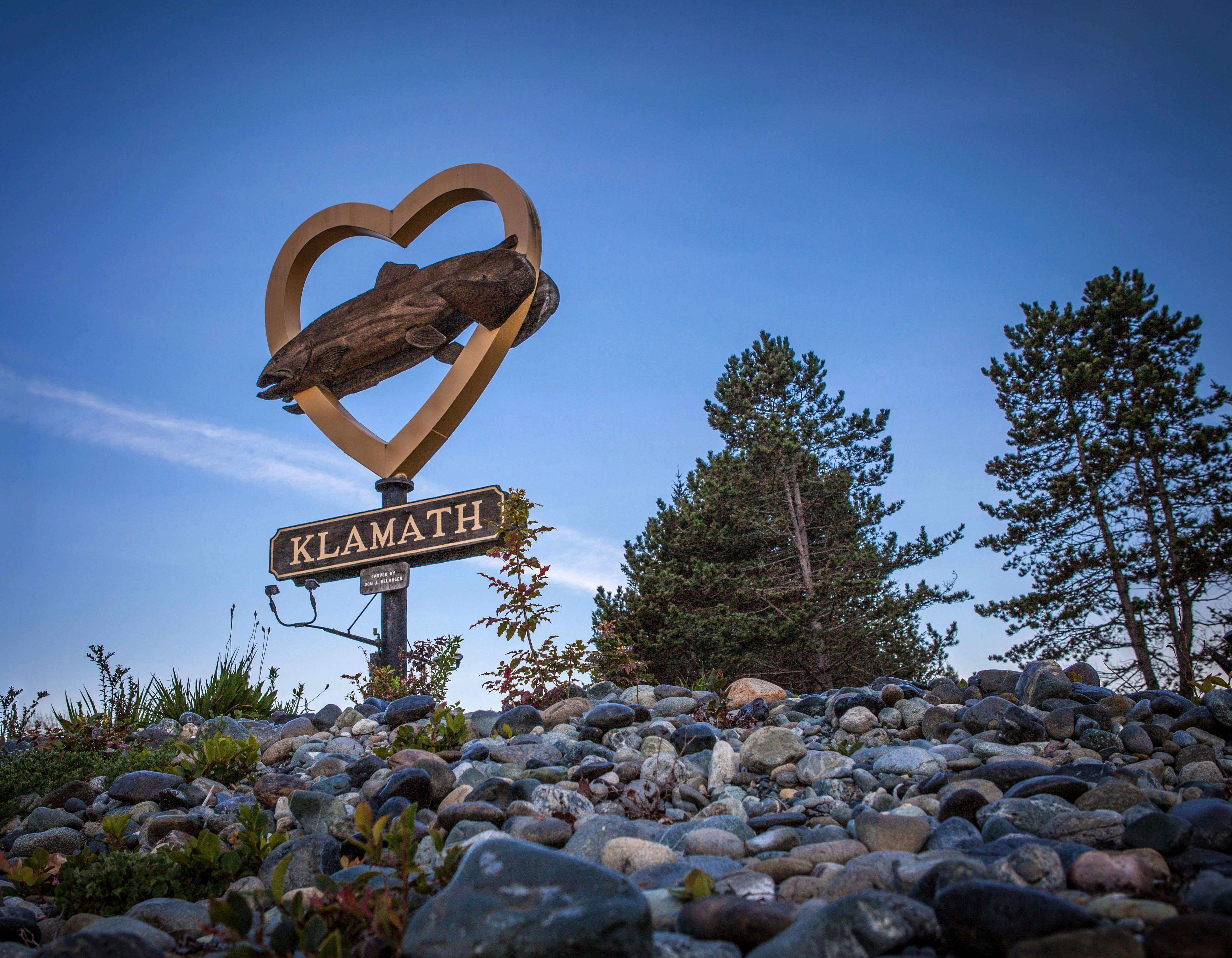 Holiday Inn Express Redwood National Park By Ihg Klamath Exterior foto
