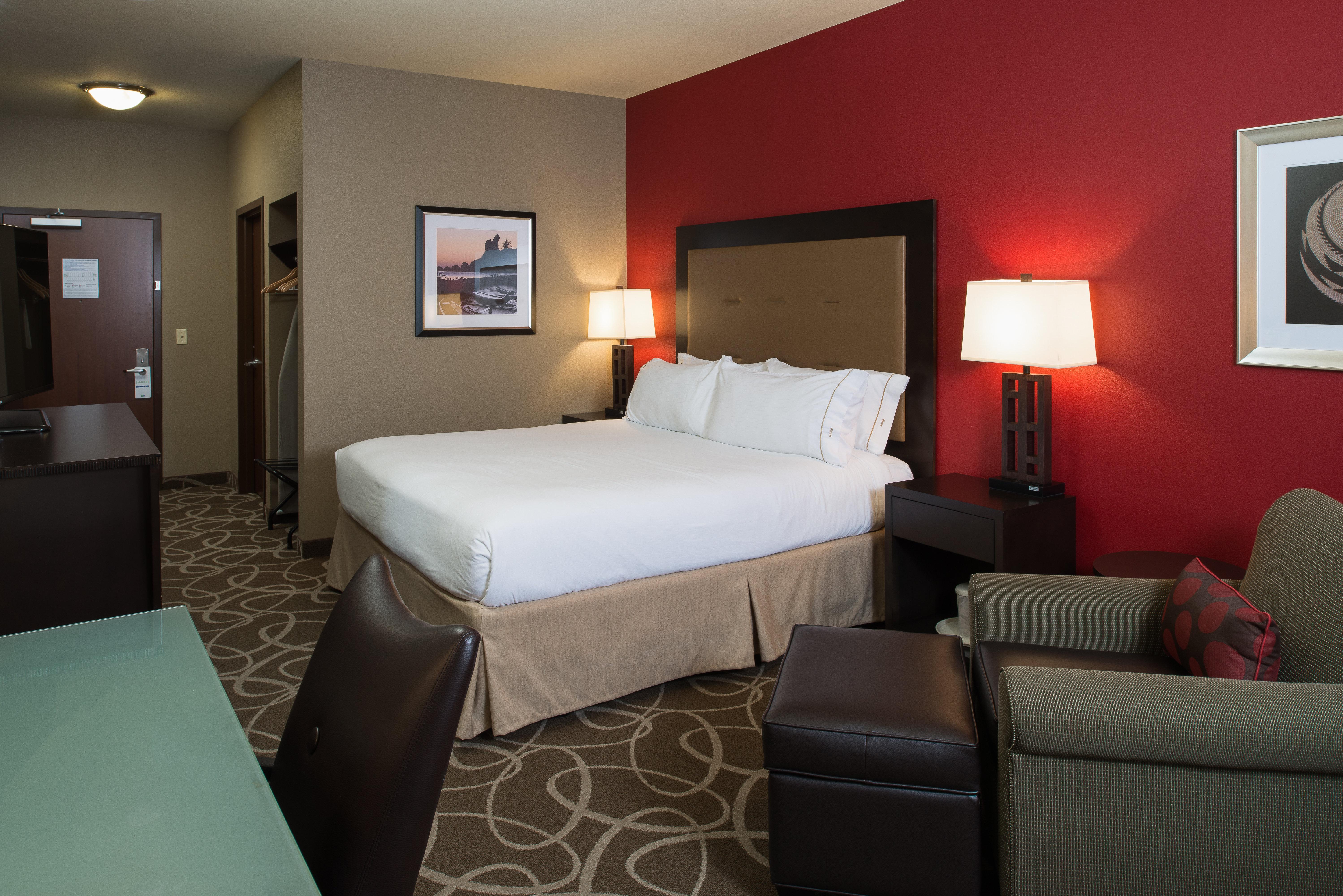 Holiday Inn Express Redwood National Park By Ihg Klamath Exterior foto