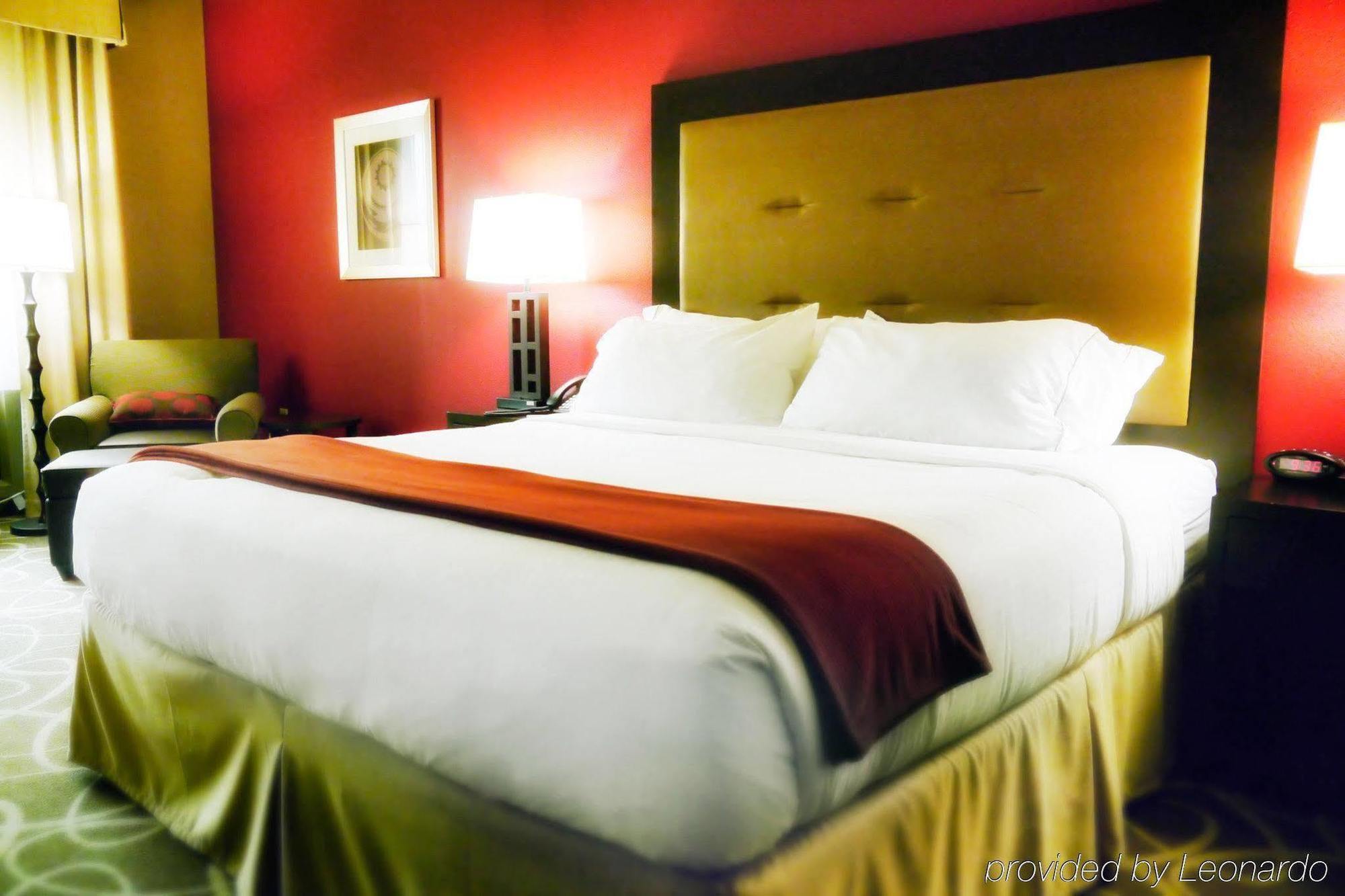 Holiday Inn Express Redwood National Park By Ihg Klamath Exterior foto